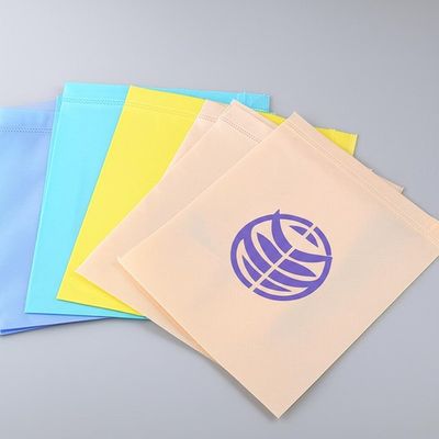 Individuelle Logo-Vliesstofftaschen für Verpackung und Sonderverpackung